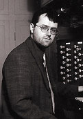 Gerhard Luchterhandt an der Orgel